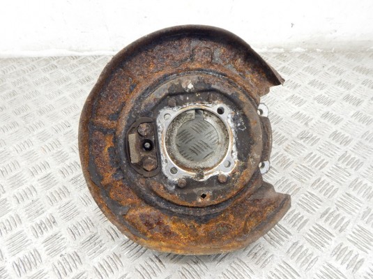 Ступица задняя левая BMW 5-series (E39) 33 32 1 093 655