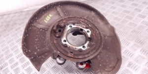 Ступица передняя правая BMW 7-series (E65/66) 33 32 6 763 120