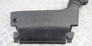 Воздухозаборник BMW 3-series (E46) 13 71 7 501 988