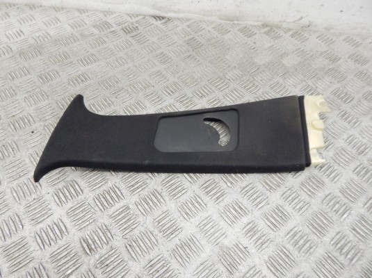 Обшивка стойки центральной левой BMW 5-series (E39) 51 43 8 172 419