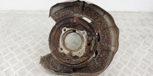 Ступица задняя правая BMW X5-series (E70) 33 32 6 879 102
