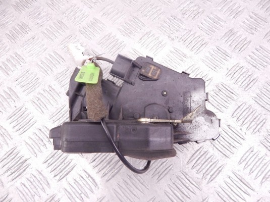 Замок двери задней левой BMW 3-series (E46) 51 22 8 196 033