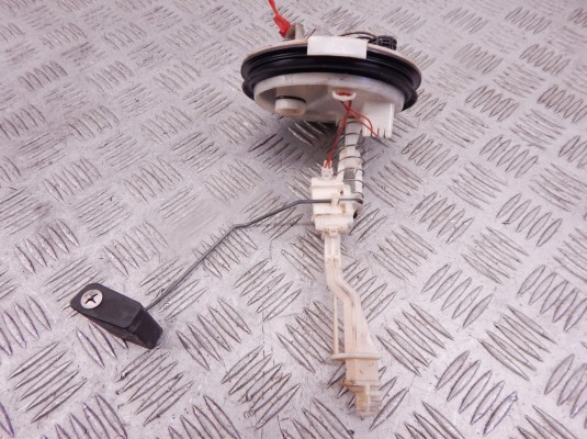 Датчик уровня топлива BMW 5-series (E39) 16 14 1 183 179