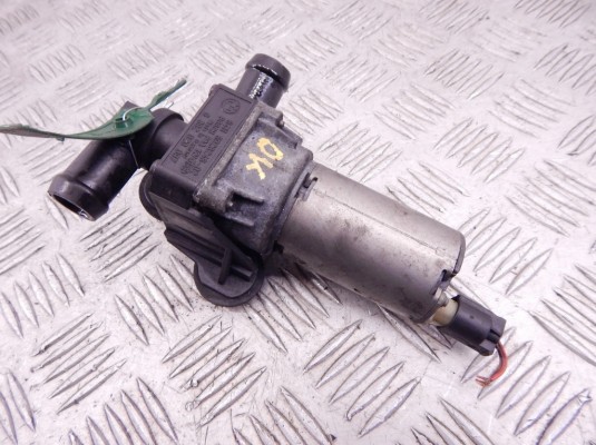 Насос антифриза дополнительный BMW 3-series (E90/91/92) 64 11 6 928 246