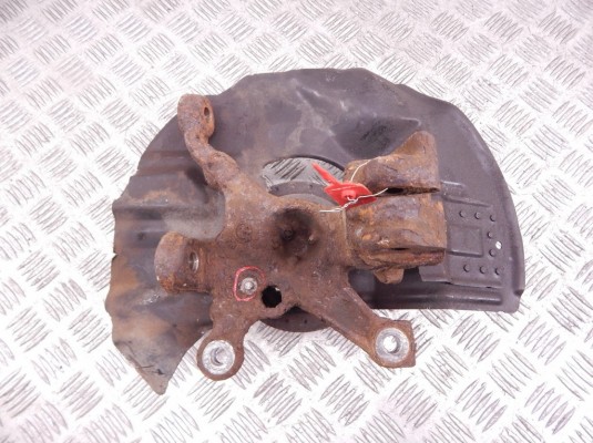Ступица передняя правая BMW 3-series (E46) 31 21 1 096 430