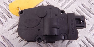 Моторчик заслонки печки BMW i3-series (I01) 64 11 9 321 034