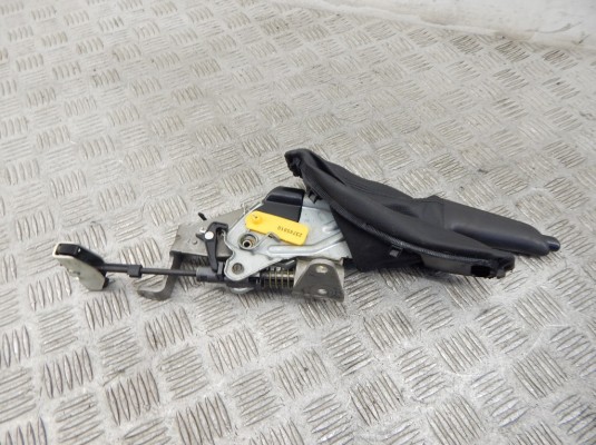 Рычаг ручного тормоза (ручника) BMW 3-series (E90/91/92) 34 40 6 770 130 Рычаг ручного тормоза (ручника) BMW 3-series (E90/91/92) 34 40 6 770 130