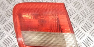 Фонарь крышки багажника левый BMW 3-series (E46) 63 21 8 368 759