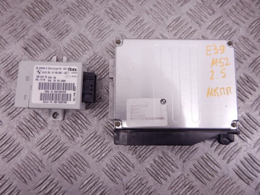 Блок управления двигателем BMW 5-series (E39) 12 14 1 429 861