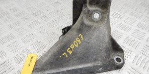 Кронштейн двигателя BMW 5-series (E60/61) 22 11 6 769 153