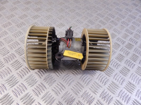 Моторчик печки BMW 5-series (E39) 64 11 8 372 493