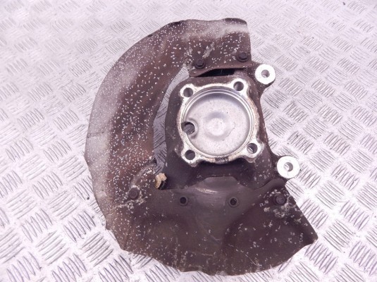 Ступица передняя левая BMW 7-series (E65/66) 31 21 6 753 461