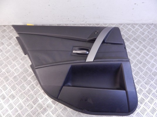 Обшивка двери задней левой (дверная карта) BMW 5-series (E60/61) 51 42 7 078 741