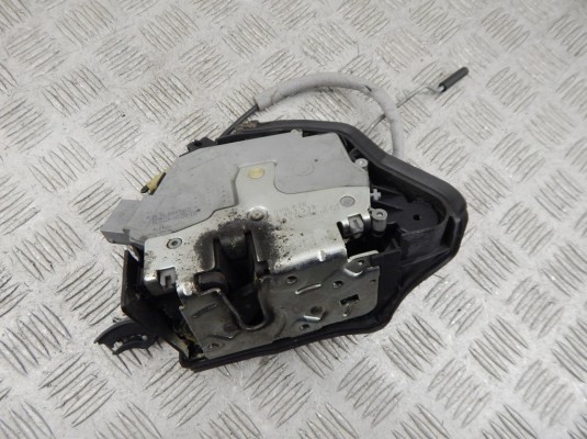 Замок двери передней правой BMW X5-series (E53) 51 21 8 402 538