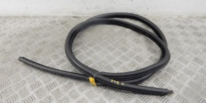 Уплотнитель BMW 3-series (E46) 51 33 8 194 695 Уплотнитель BMW 3-series (E46) 51 33 8 194 695