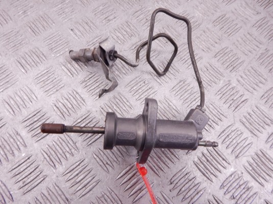Цилиндр сцепления рабочий BMW 3-series (E46) 21 52 6 785 966