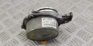 Насос вакуумный BMW 3-series (E46) 11 66 7 795 142 Насос вакуумный BMW 3-series (E46) 11 66 7 795 142