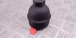 Крышка масляного стакана BMW 3-series (E90/91/92) 11 42 7 808 764 Крышка масляного стакана BMW 3-series (E90/91/92) 11 42 7 808 764