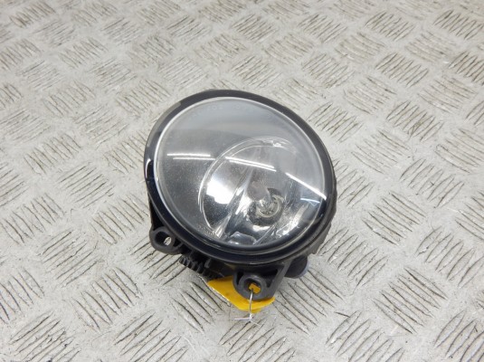 Фара противотуманная левая BMW X5-series (E53) 63 17 6 920 885 Фара противотуманная левая BMW X5-series (E53) 63 17 6 920 885