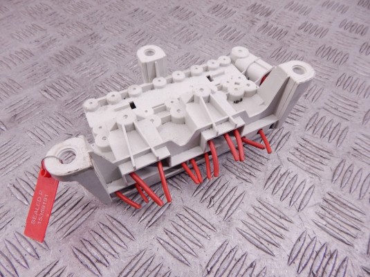 Блок предохранителей BMW 5-series (E39) 61 13 8 367 252