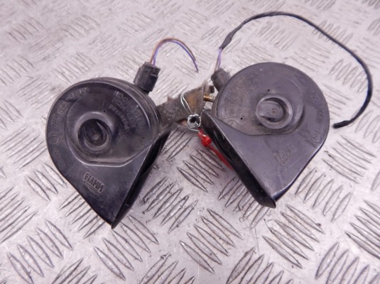 Сигнал (клаксон) BMW 3-series (E46) 61 33 8 381 271