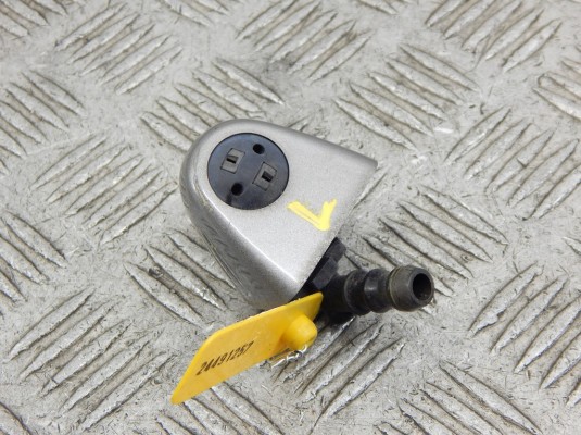 Форсунка омывателя фар BMW X5-series (E53) 61 67 8 252 743