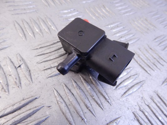 Преобразователь давления (соленоид наддува/EGR) BMW 5-series (E60/61) 13 62 7 805 152 Преобразователь давления (соленоид наддува/EGR) BMW 5-series (E60/61) 13 62 7 805 152