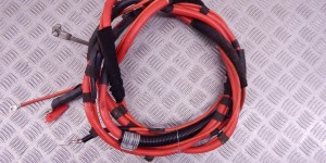 Плюсовой провод аккумулятора BMW X3-series (E83) 61 12 3 414 878 Плюсовой провод аккумулятора BMW X3-series (E83) 61 12 3 414 878