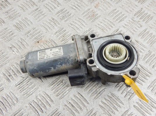 Электромотор раздаточной коробки BMW X5-series (E53) 27 10 7 528 559