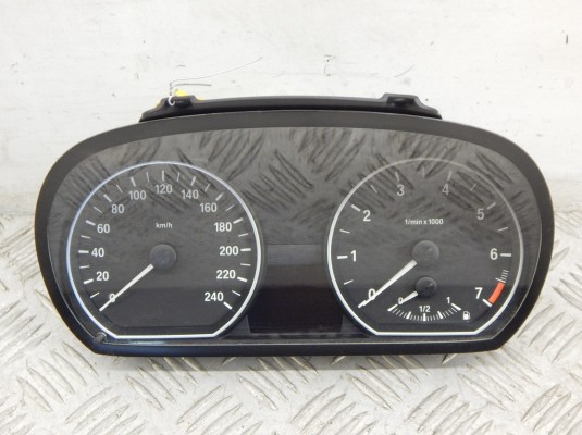 Щиток приборов (приборная панель) BMW 1-series (E87) 62 10 9 187 038