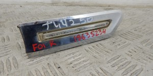 Повторитель передний правый BMW 7-series (F01/02) 63 13 7 203 372