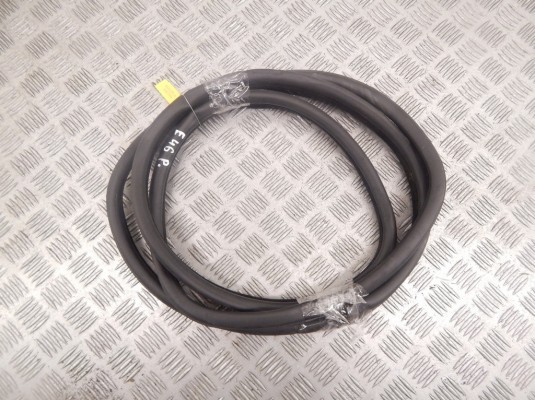 Уплотнитель BMW 3-series (E46) 51 72 8 194 681