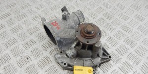 Помпа BMW 7-series (E38) 1731359