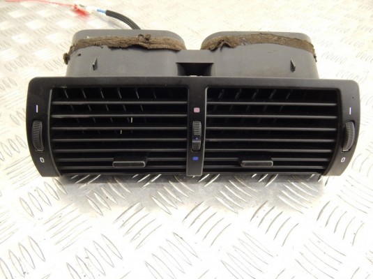 Дефлектор обдува салона BMW X5-series (E53) 64 22 8 402 221