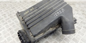 Корпус воздушного фильтра BMW X5-series (E70) 13 71 7 548 885