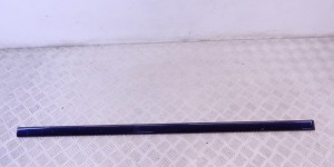 Молдинг двери передней левой BMW 5-series (E39) 7004023
