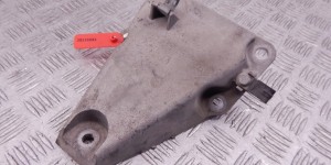 Кронштейн двигателя BMW X3-series (E83) 22 11 3 415 179