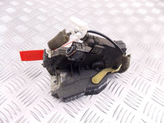 Замок двери задней левой BMW 3-series (E46) 51 22 8 196 033