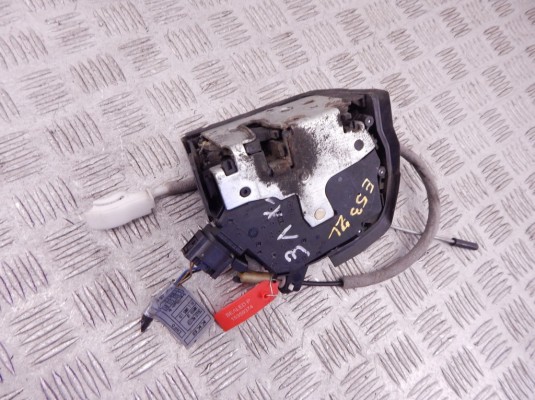 Замок двери BMW X5-series (E53) 51 22 8 402 601