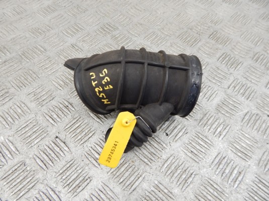 Гофра инжектора BMW 5-series (E39) 13 54 1 435 627 Гофра инжектора BMW 5-series (E39) 13 54 1 435 627