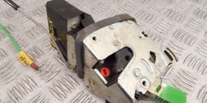 Замок двери задней правой BMW 5-series (E39) 51 22 8 125 672