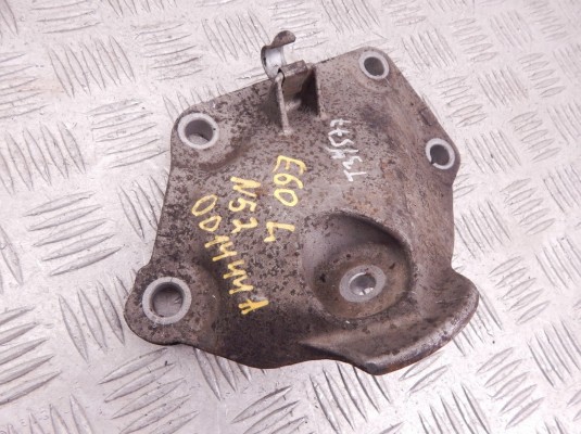 Кронштейн двигателя BMW 5-series (E60/61) 22 11 6 768 521