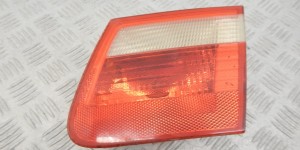 Фонарь крышки багажника правый BMW 3-series (E46) 63 21 8 368 760