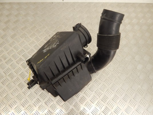 Корпус воздушного фильтра BMW X5-series (E53) 13 71 1 437 112