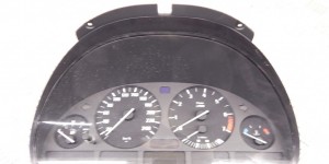 Щиток приборов (приборная панель) BMW 5-series (E39) 62 11 8 375 900