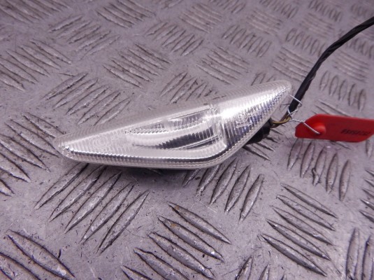 Повторитель передний правый BMW X5-series (E70) 63 13 7 171 008