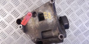 Кронштейн компрессора кондиционера BMW X3-series (E83) 64 55 7 512 556