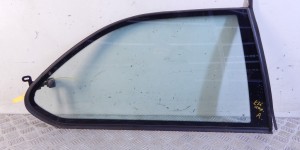 Стекло кузовное боковое правое BMW 3-series (E36) 51 36 8 242 602