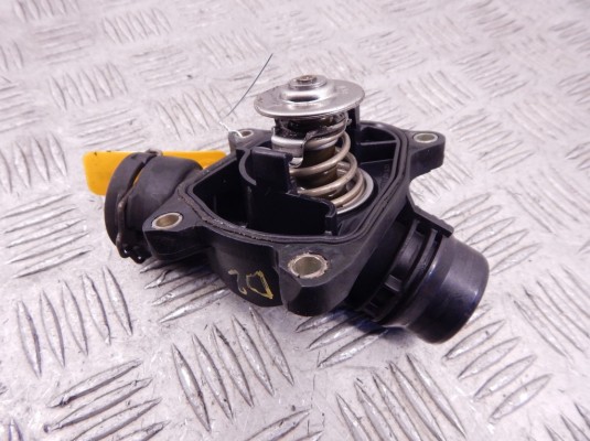 Корпус термостата BMW X5-series (E53) 11 51 7 805 811 Корпус термостата BMW X5-series (E53) 11 51 7 805 811