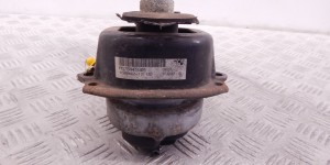 Подушка крепления двигателя BMW X5-series (E70) 22 11 6 784 416